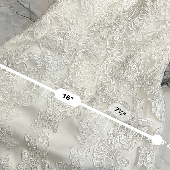 Mori Lee | 4 | Kindsry Off-Shoulder Lace Bridal Gown in Cream - Picture 14 of 16